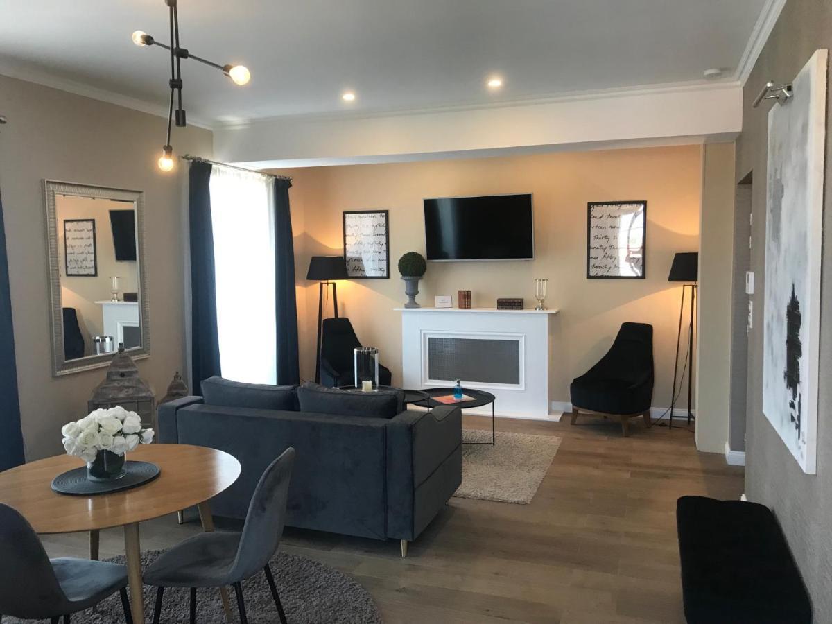 Lazare Maison De Maitre , Appartements De Standing Avec Parking Privatif A Seulement 7 Minutes A Pied Du Centre Historique De Beziers Ngoại thất bức ảnh